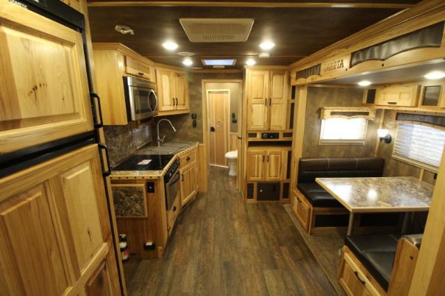 Used Horse Trailers for Sale