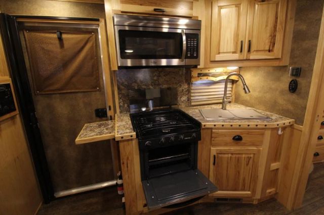 Used Horse Trailers for Sale