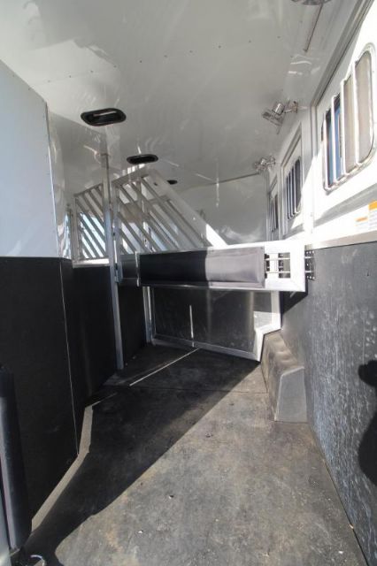 Used Horse Trailers for Sale