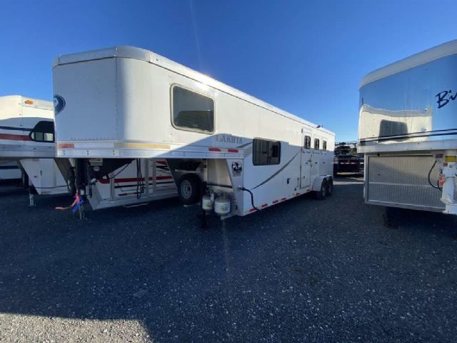 Used Horse Trailers for Sale