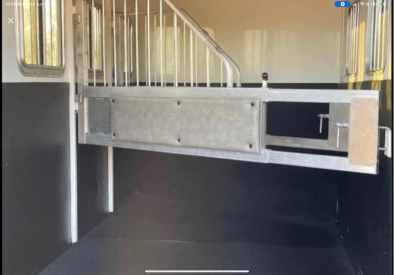Used Horse Trailers for Sale
