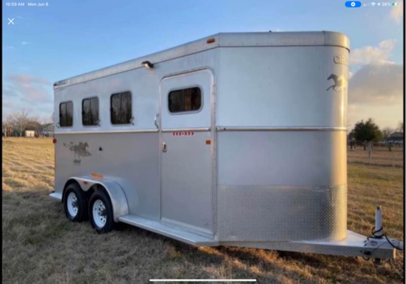 Used Horse Trailers for Sale