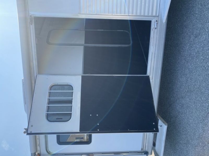 Used Horse Trailers for Sale