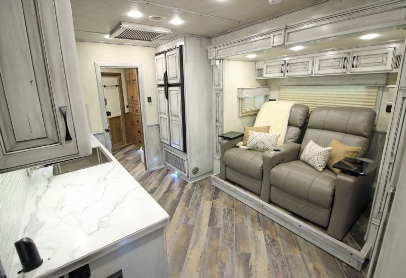 Used Horse Trailers for Sale