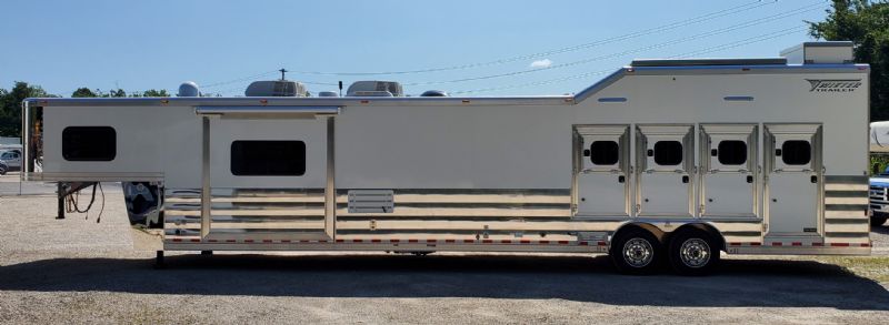 Used Horse Trailers for Sale