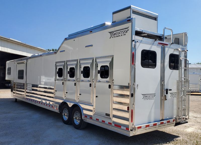 Used Horse Trailers for Sale
