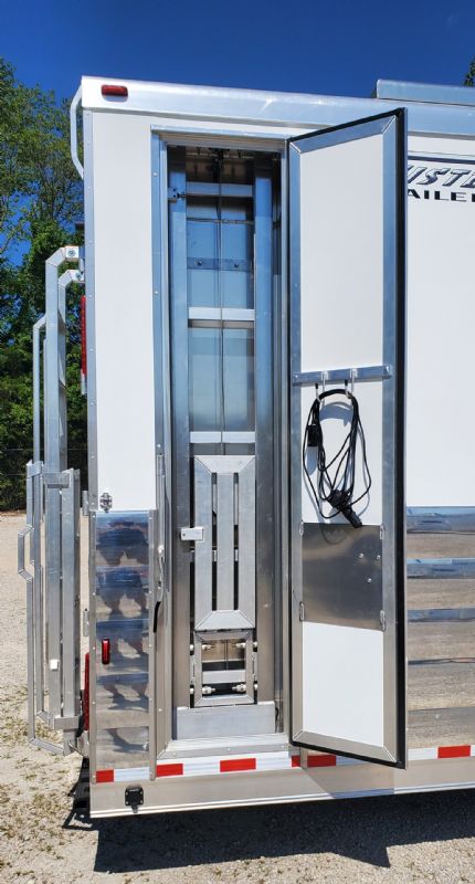 Used Horse Trailers for Sale