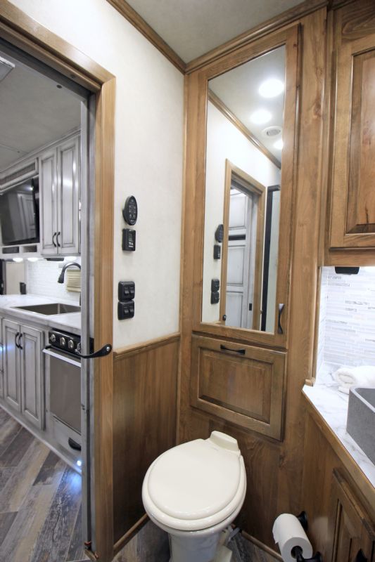 Used Horse Trailers for Sale