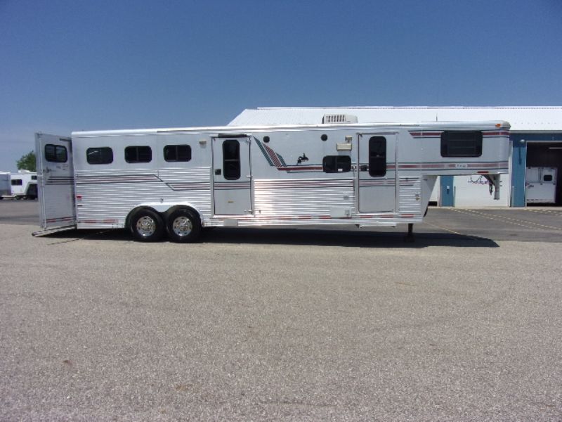 Used Horse Trailers for Sale