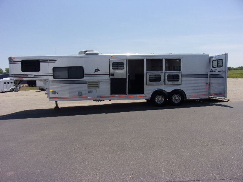 Used Horse Trailers for Sale