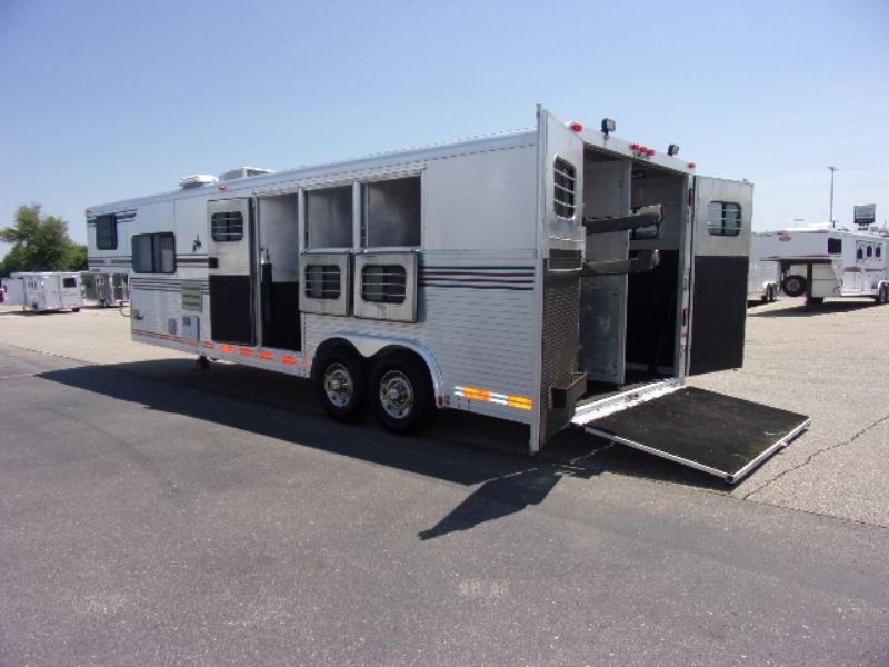 Used Horse Trailers for Sale