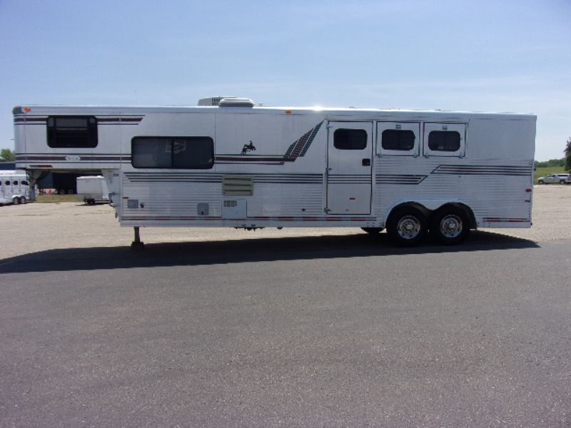 Used Horse Trailers for Sale
