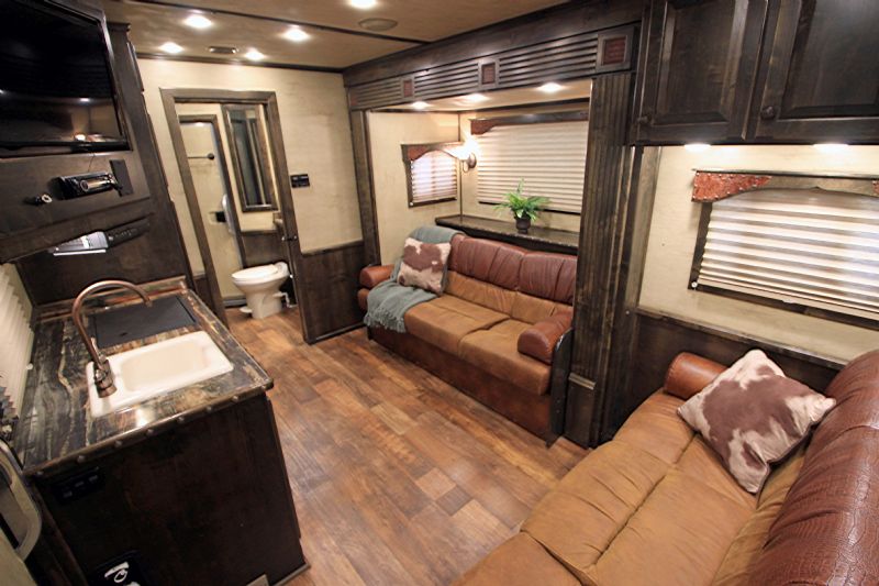 Used Horse Trailers for Sale