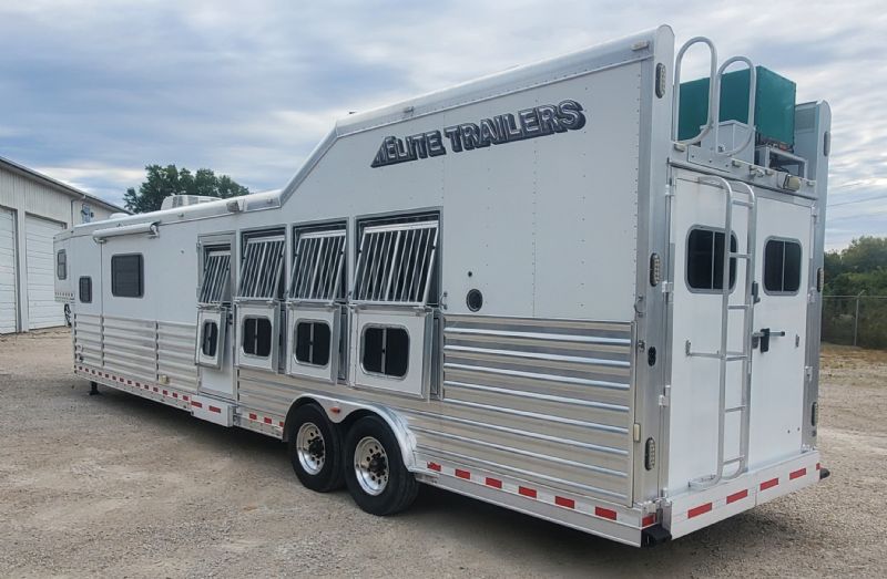 Used Horse Trailers for Sale