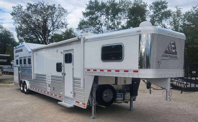 Used Horse Trailers for Sale