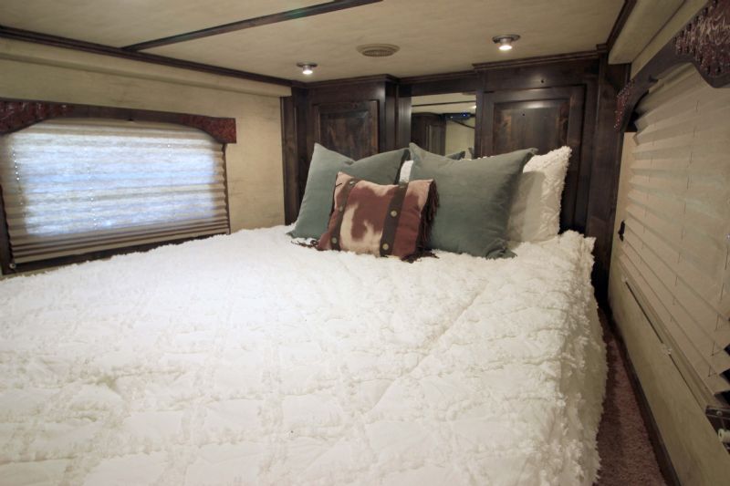 Used Horse Trailers for Sale