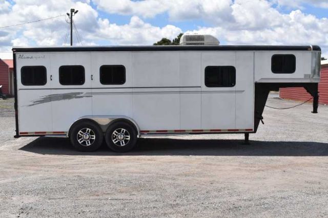 Used Horse Trailers for Sale