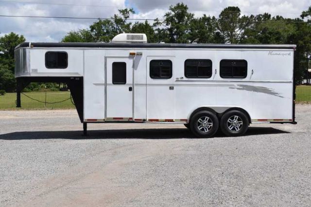 Used Horse Trailers for Sale