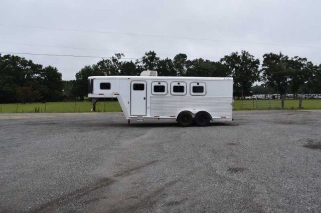 Used Horse Trailers for Sale