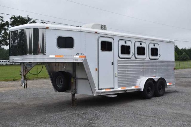 Used Horse Trailers for Sale