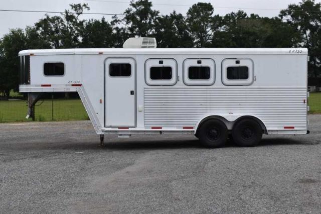 Used Horse Trailers for Sale