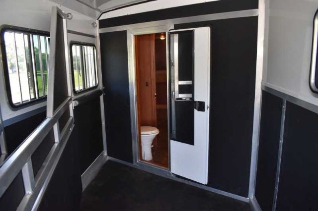 Used Horse Trailers for Sale