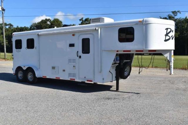 Used Horse Trailers for Sale