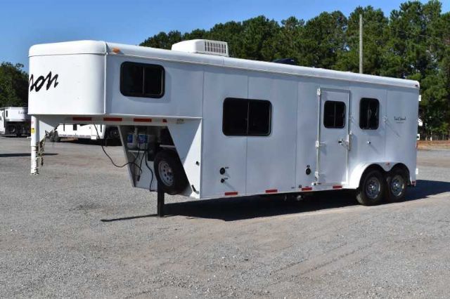 Used Horse Trailers for Sale