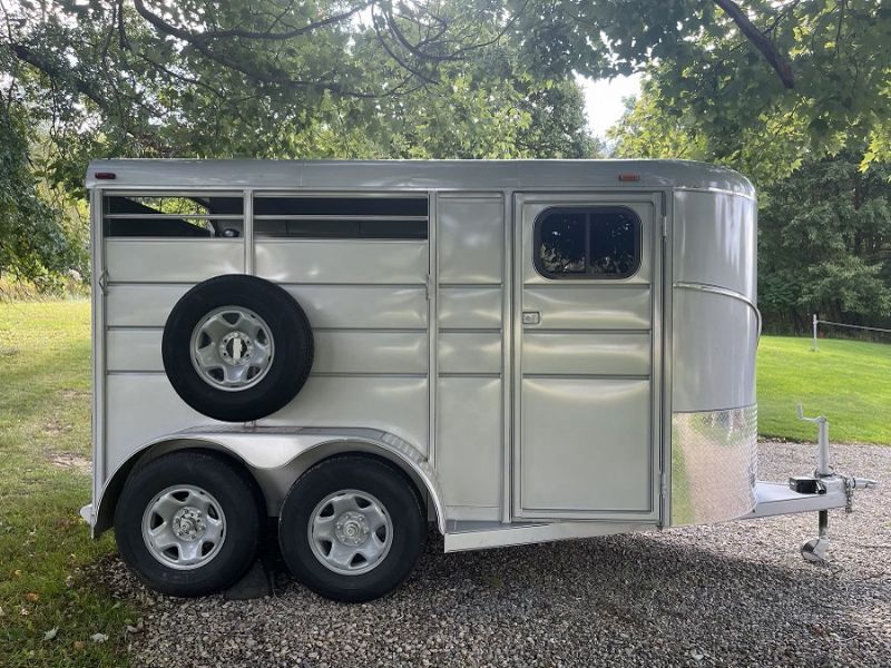 Used Horse Trailers for Sale