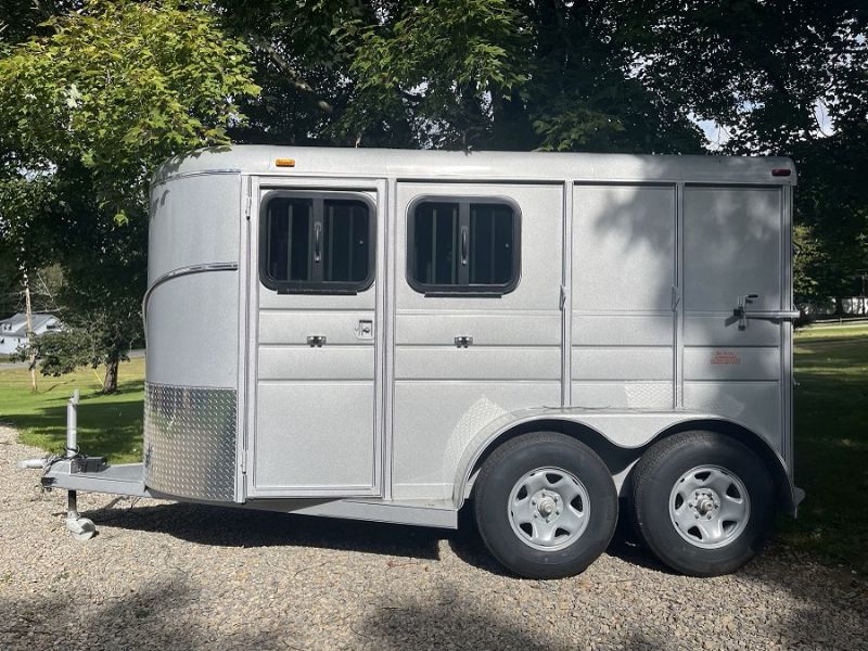 Used Horse Trailers for Sale