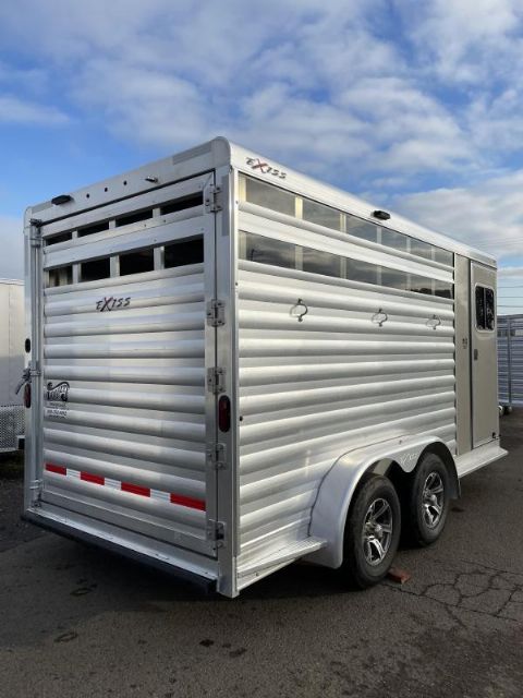 Used Horse Trailers for Sale