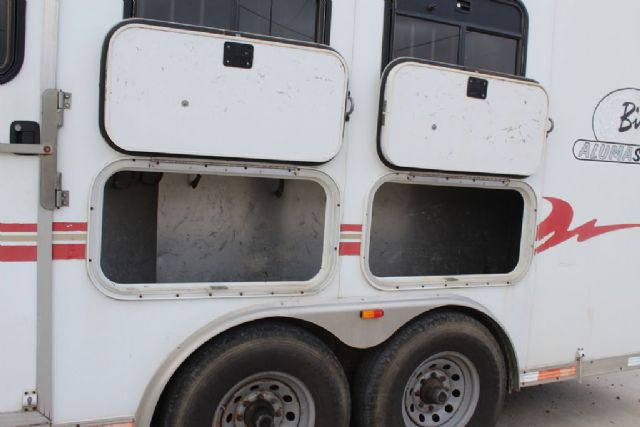 Used Horse Trailers for Sale
