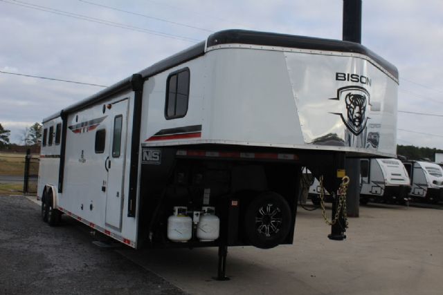Used Horse Trailers for Sale