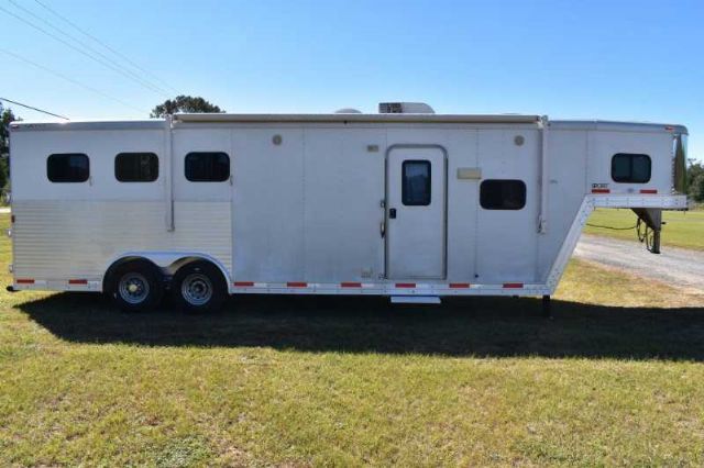 Used Horse Trailers for Sale