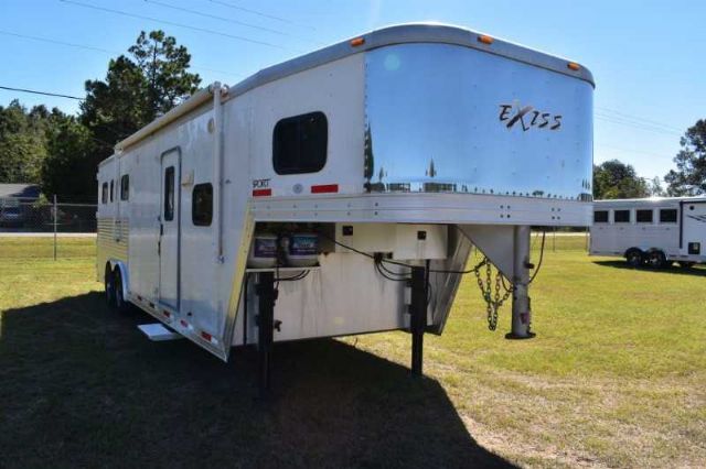 Used Horse Trailers for Sale