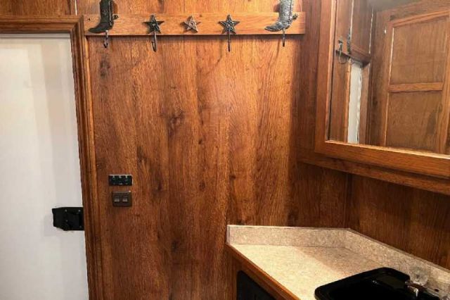Used Horse Trailers for Sale