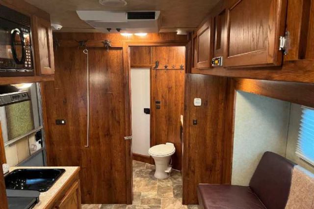 Used Horse Trailers for Sale
