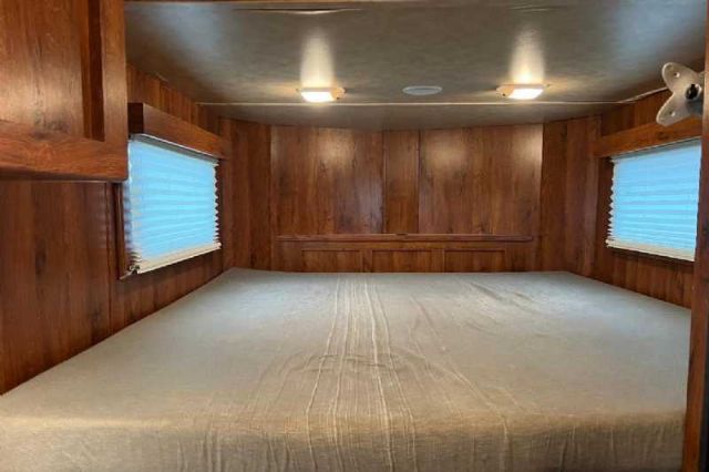 Used Horse Trailers for Sale