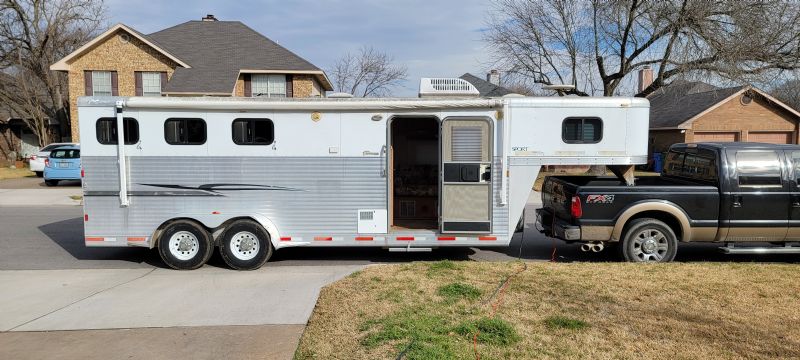 Used Horse Trailers for Sale