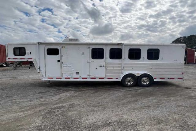 Used Horse Trailers for Sale