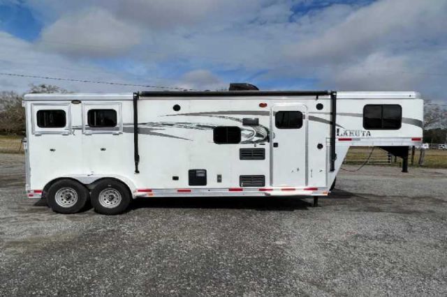 Used Horse Trailers for Sale