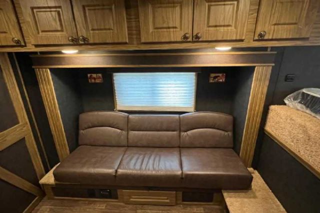 Used Horse Trailers for Sale
