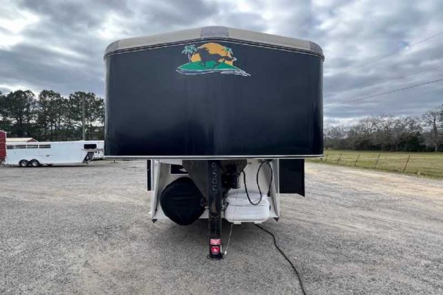 Used Horse Trailers for Sale