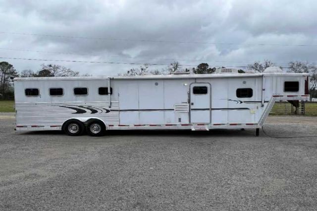 Used Horse Trailers for Sale