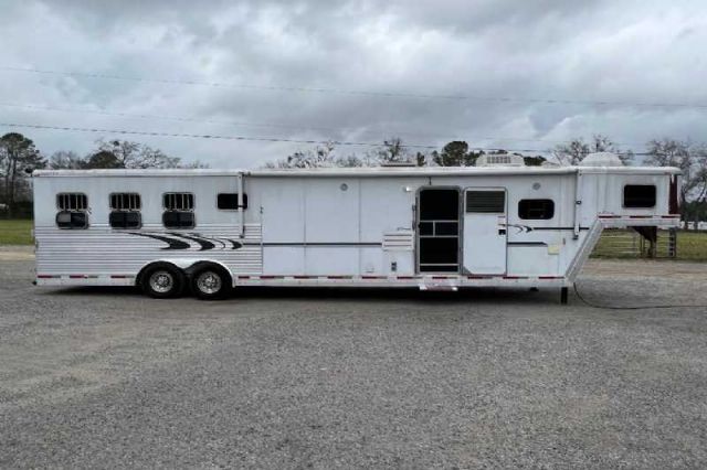 Used Horse Trailers for Sale