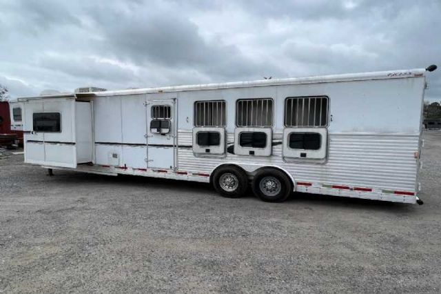 Used Horse Trailers for Sale