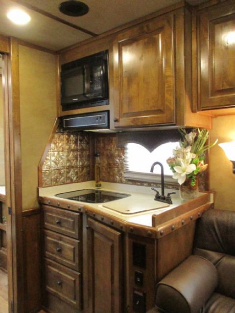 Used Horse Trailers for Sale