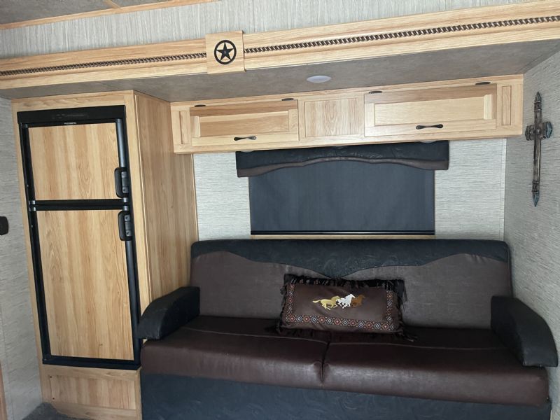 Used Horse Trailers for Sale