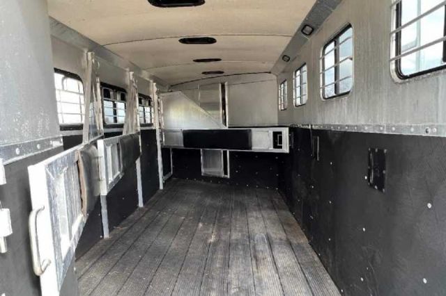 Used Horse Trailers for Sale