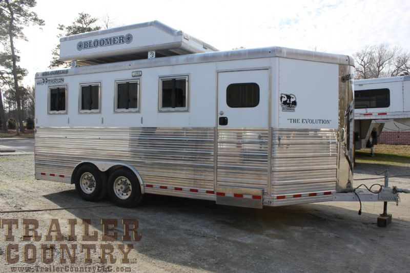 Used Horse Trailers for Sale